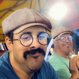 Meet your Posher, Chris